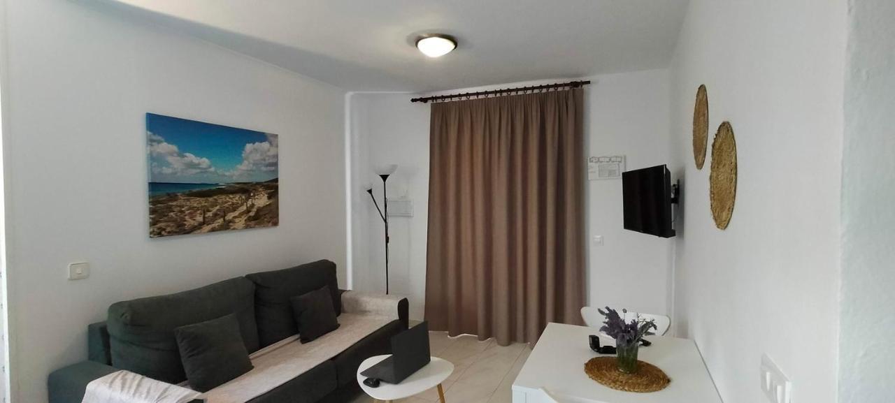 Apartaments California Cala'N Blanes  Exterior foto
